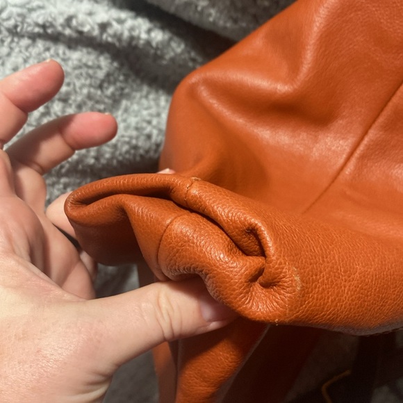 Fossil Shoulder Crossbody - Picture 7 of 8